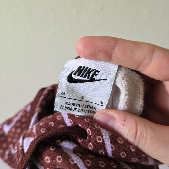 Nike Maroon and Lilac Monogram Hoodie Sweater Size Medium Real Housewives - Picture 4 of 6